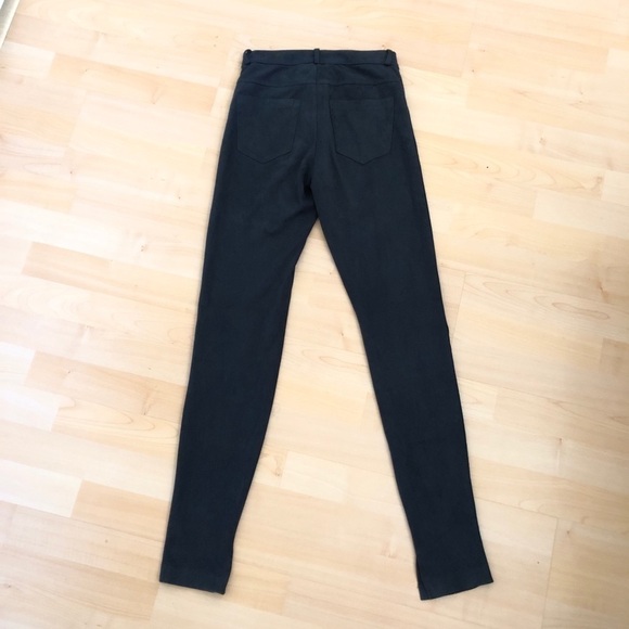 Hale Bob Dark Gray Suede Skinny Stretchy Pants - Picture 4 of 8